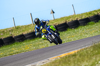 anglesey-no-limits-trackday;anglesey-photographs;anglesey-trackday-photographs;enduro-digital-images;event-digital-images;eventdigitalimages;no-limits-trackdays;peter-wileman-photography;racing-digital-images;trac-mon;trackday-digital-images;trackday-photos;ty-croes